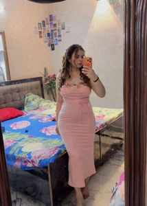 Chic Pink Ruched Midi Dress