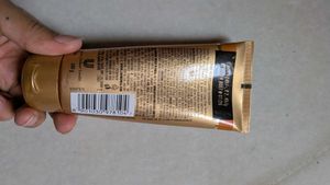 Lakme Vit C Brilliance Face Wash