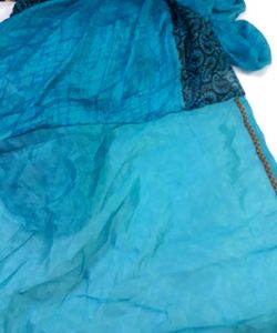 Saree with blouse unstich/smoothly soft Unique