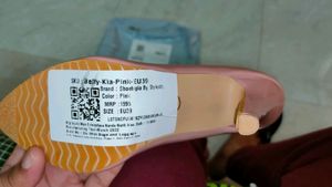 Shoetopia Women Pink Solid Pump (EURO 39)