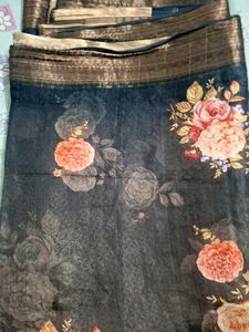 Elegant Floral Print Saree