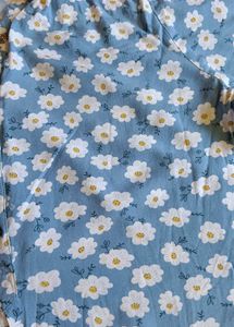 Cute Blue Floral Button-Up Top