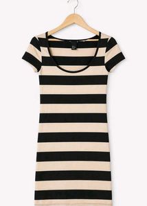 Striped Short Sleeve Scoop Neck Dress 🖤
