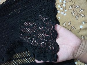 Kuresia Work Handmade Shrug