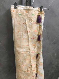 Elegant White and Gold Banarasi Silk Saree