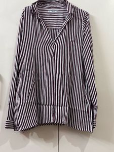 Chic Striped V-Neck Shirt
