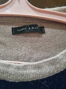 Stylish Two-Tone Knit Dress