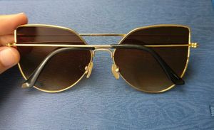 Stylish Gold Frame Sunglasses