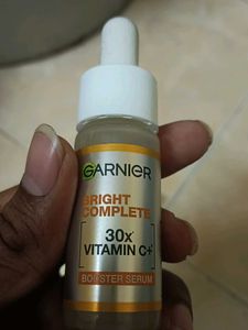 Garnier Bright Complete Vitamin C Serum