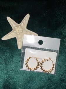 Anti tarnish vine style Hoop Earrings