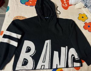 Cropped hoodie with BANG typography