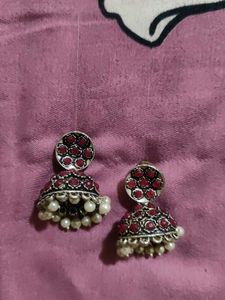 Antique Round Earrings