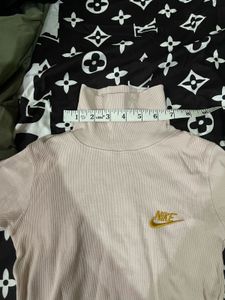 Nike Turtleneck Long Sleeve Top