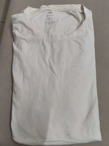 H&M Slim Fit White T-Shirt