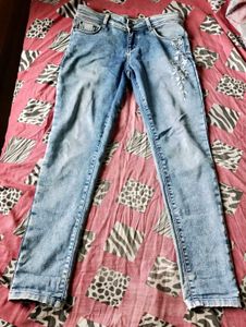 Blue Skinny Jeans