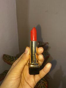faces Canada comfy matte cream lipstick