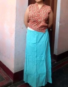 sky-blue peticoat