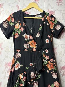 Floral Print Wrap Dress with Ruffles
