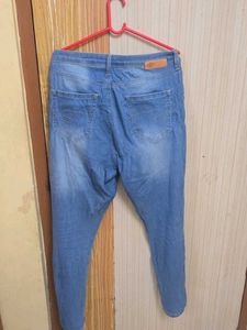 Light Wash Denim Jeans