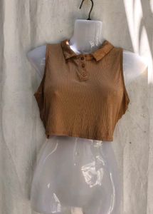 Sleeveless Ribbed Collared Crop Top