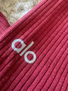 Alo Ribbed Maroon Leggings