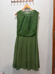 Chic Olive Green Sleeveless Dress