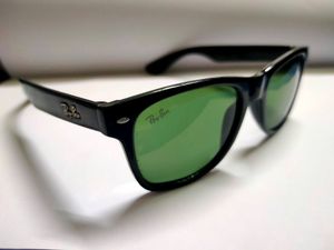 Ray-Ban Black Sunglasses