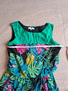 Beautiful High And Low Beach Wear In Medium Size