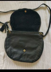 Stylish Black genuine Leather Bag with T