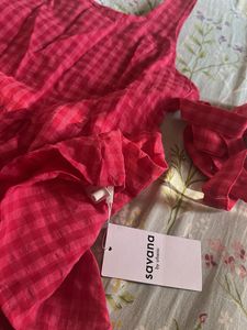 Chic Pink Gingham Peplum Top