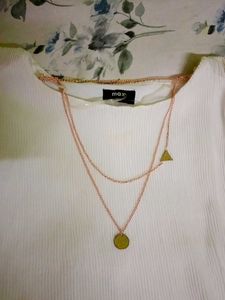 White Pleated Tunic with Layered Necklace