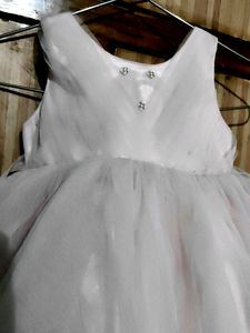 Baby pink Frock For Girl🩷🤍