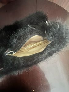Fluffy Faux Fur Hand bag