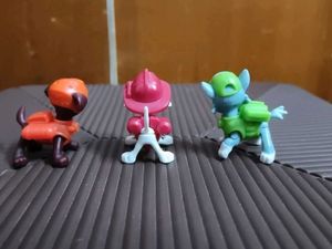 3 kinder Joy paw patrol toys