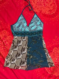 Vintage Y2K Halter Neck Top 🦋
