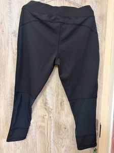 Nike Black Capri Leggings