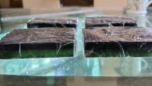 charcoal and aloe vera soap(Set of 4)