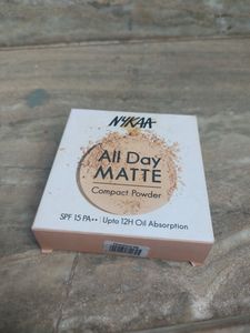 Nykaa All Day Matte Compact powder - SPF 15 PA ++ | CHESTNUT 08.