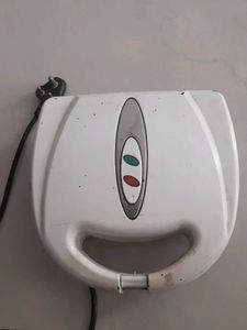 White Sandwich Maker