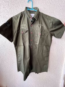 Men's U.S. Navy Short Sleeve Shirt new wdt tag