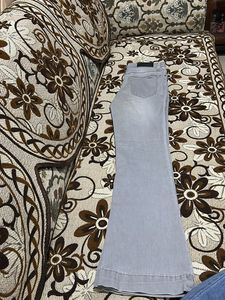 New Stylish Girls Jeans