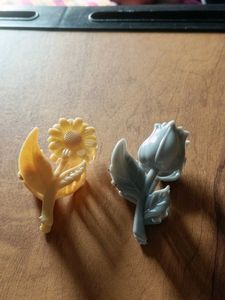 Vintage Flower &amp; Rose Hair Claw Clips
