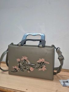 Chic Embroidered Top-Handle Handbag