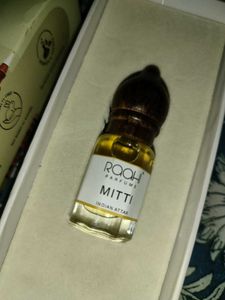 RAAHI MITTI Indian Attar Perfume