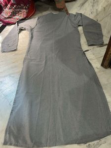 Elegant Grey Embroidered Kurta