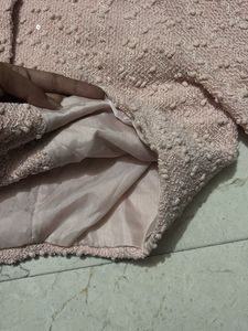 Chic Pink Textured Cropped Jacket