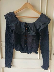 Chic black Ruffled Neck Top