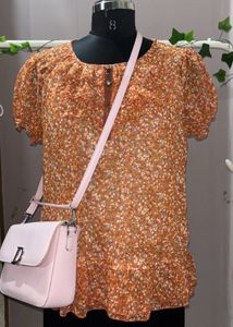 🍊 Floral Ruffle Top - Chic & Flowy