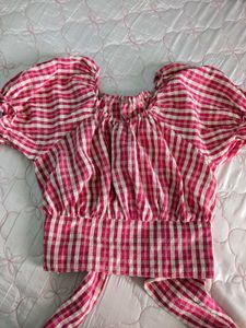 Gingham Puff Sleeve Crop Top