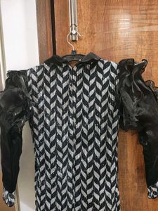 Sparkling Chevron Pattern Ethnic Gown